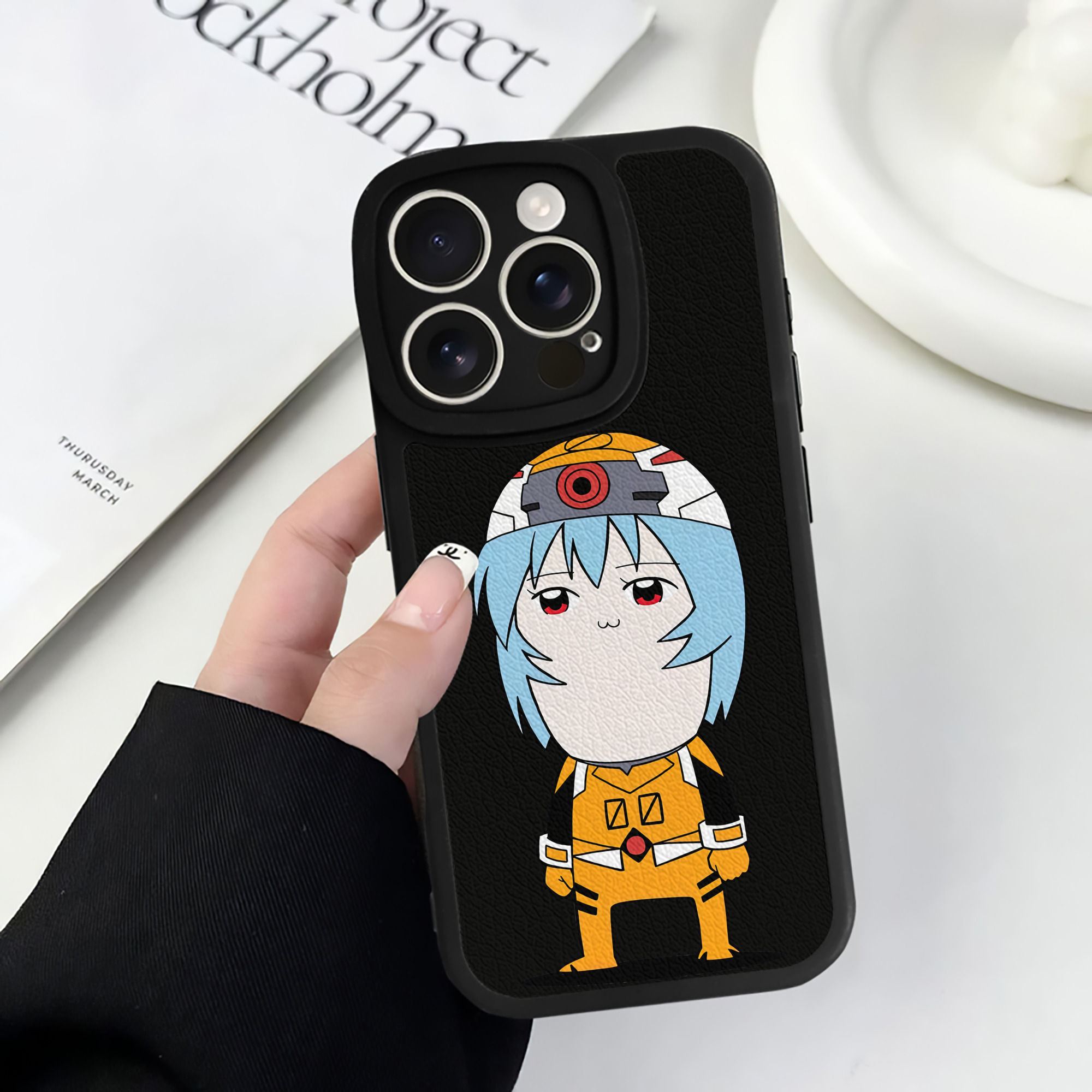 （画像用） EVA 新世紀エヴァンゲリオン 【iPhone 16シリーズ対応】シリコンスマホケース（レザー調） 材質：シリコン
